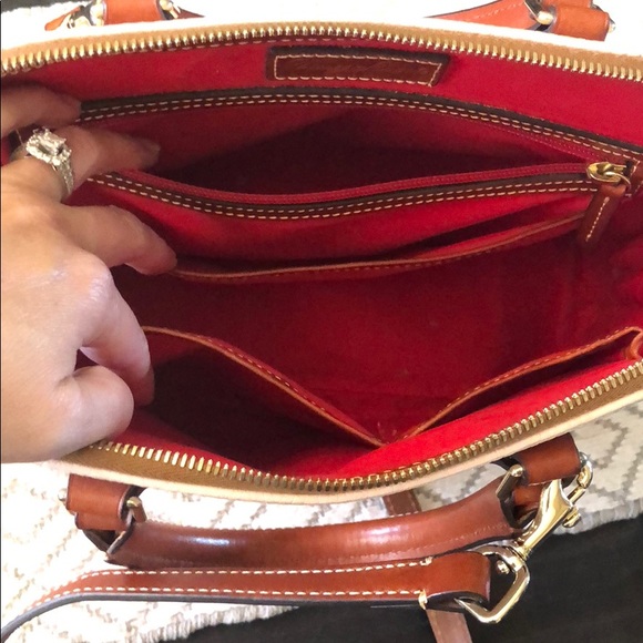 Dooney & Bourke light blush handbag 👜 - Picture 6 of 7